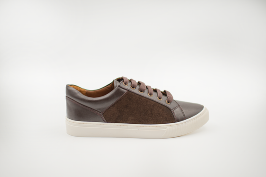 Mustang - Chocolate with white sole - Mohrasneakers